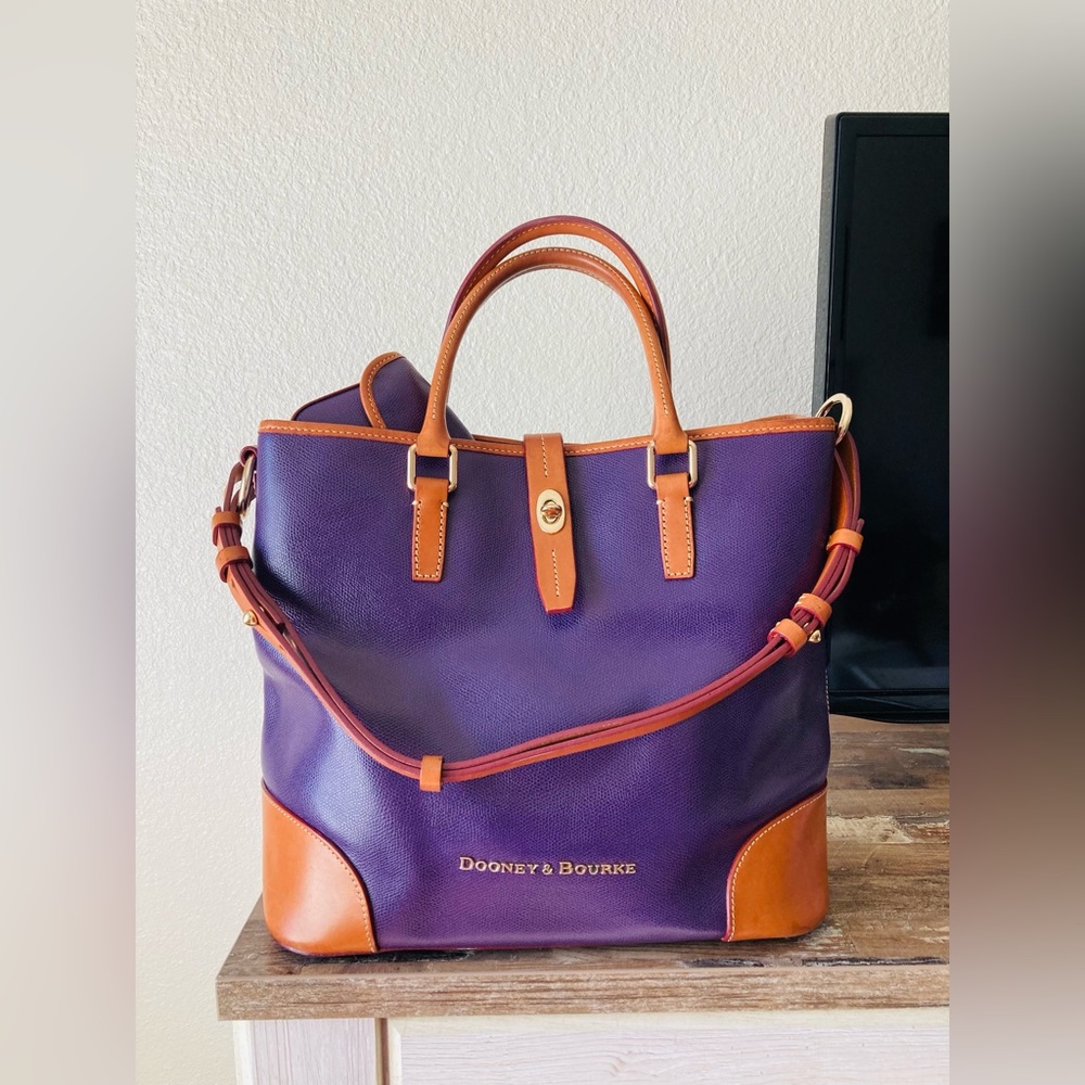 Dooney & Bourke Shelby Tote